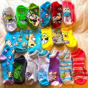 17 pairs of Nickelodeon and Mario Bro’s socks